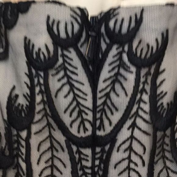 BASIX BLACK LABEL Floral Embroidered Sheer - Picture 8 of 13